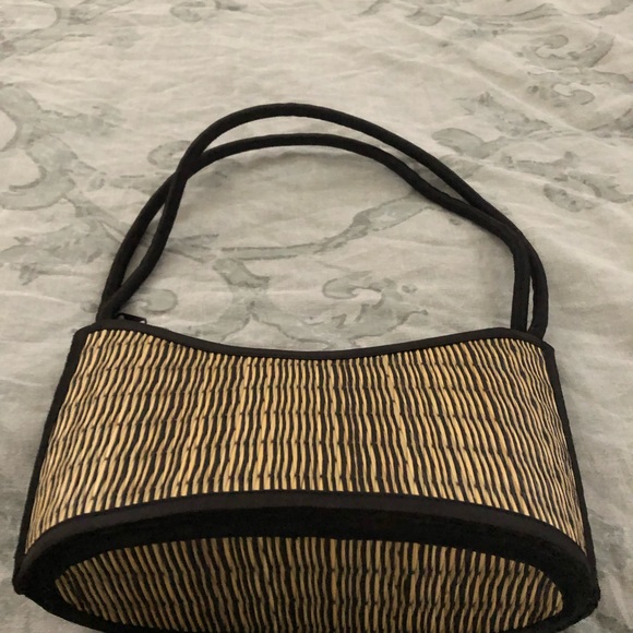Bamboo purse with black handles. - Picture 4 of 4